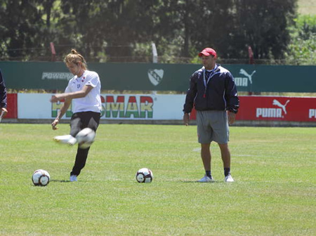 Assmann será titular